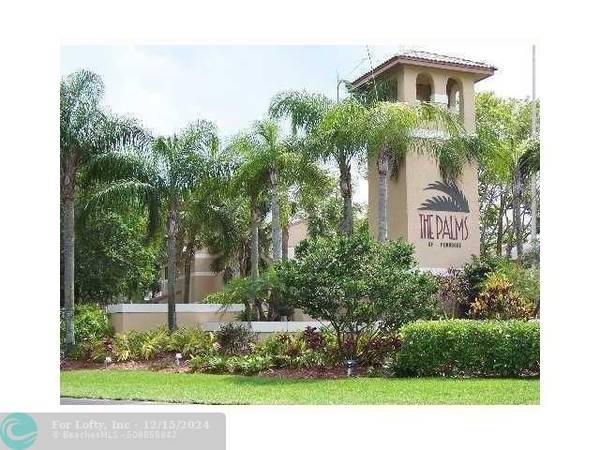 Pembroke Pines, FL 33025,315 E Palm Cr East