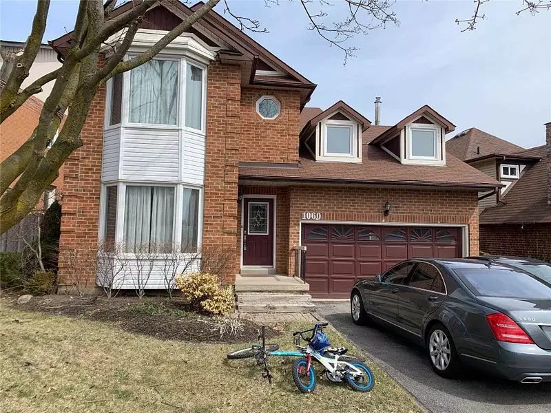 Pickering, ON L1V 5E2,1060 Glenanna RD