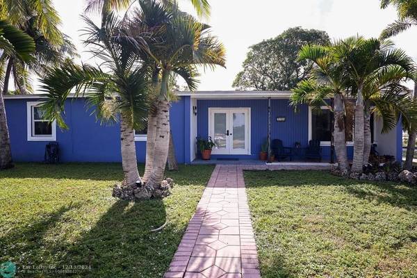 248 NE 41st St, Deerfield Beach, FL 33064