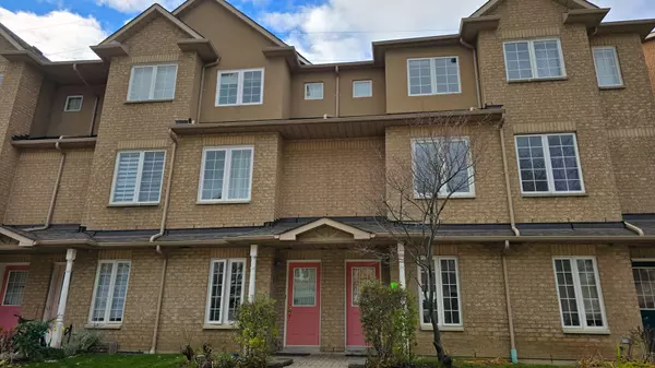 2 St Moritz WAY #6, Markham, ON L3R 4E8