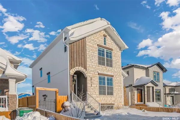 551 Fast WAY, Saskatoon, SK S7W 0X1