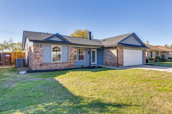 6413 Tammy Court, Watauga, TX 76148