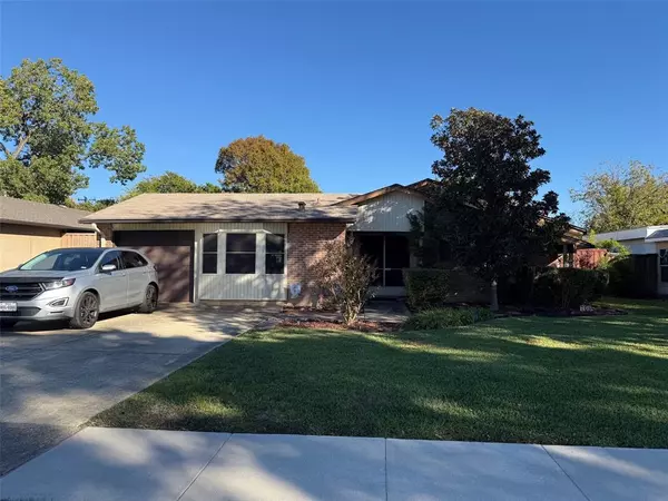 308 Oxford Drive, Richardson, TX 75080