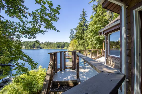 Pender Island, BC V0N 2M0,37141 Galleon Way