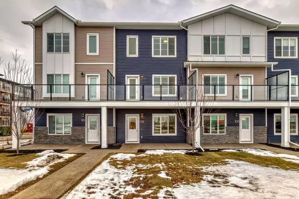 Chestermere, AB T1X 2Y2,6 Merganser DR West #102