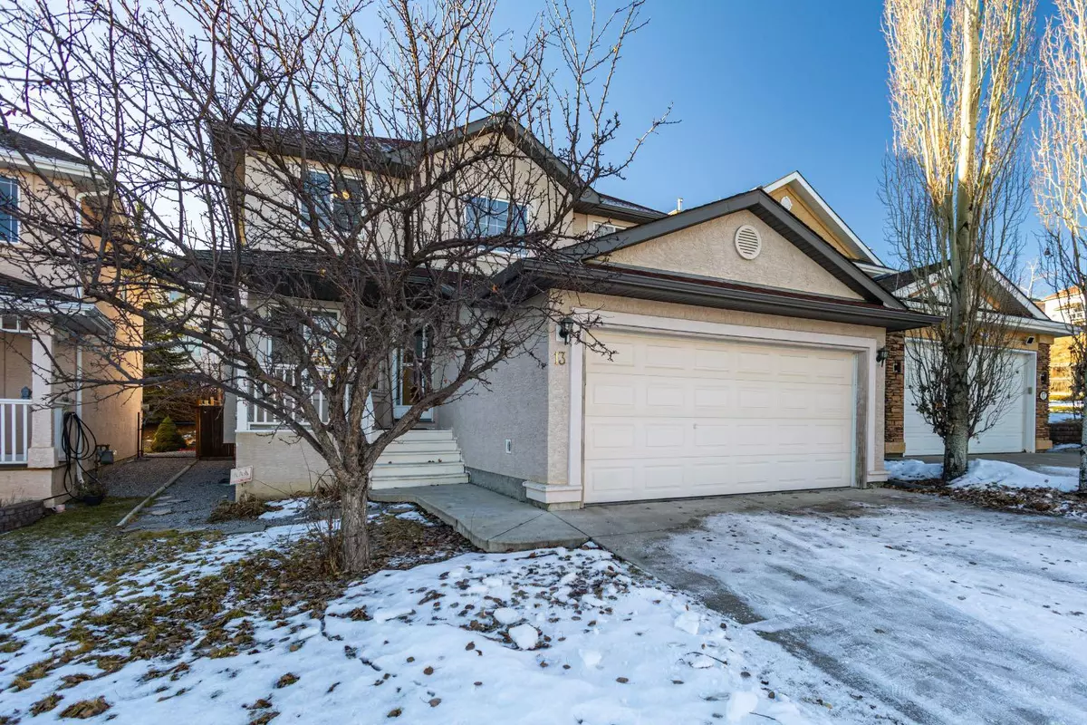 Calgary, AB T3A 6A8,13 Edgeridge Mews NW