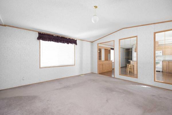 Fort Mcmurray, AB T9H 5K5,272 Palomino Close