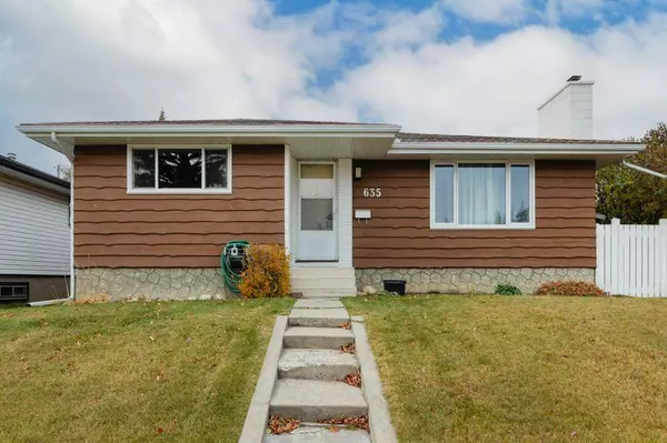 Calgary, AB T2A2Y5,635 Marian CRES NE