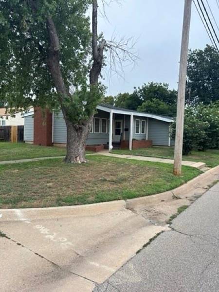 1633 S Jackson Street, Enid, OK 73701