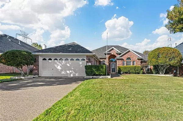 534 Broadsword Lane, Grand Prairie, TX 75052