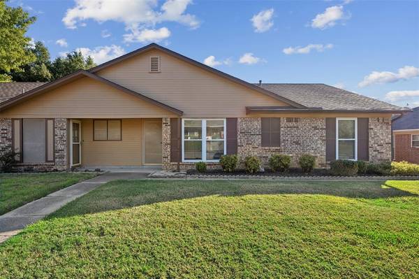 Euless, TX 76039,816 Blessing Creek Drive