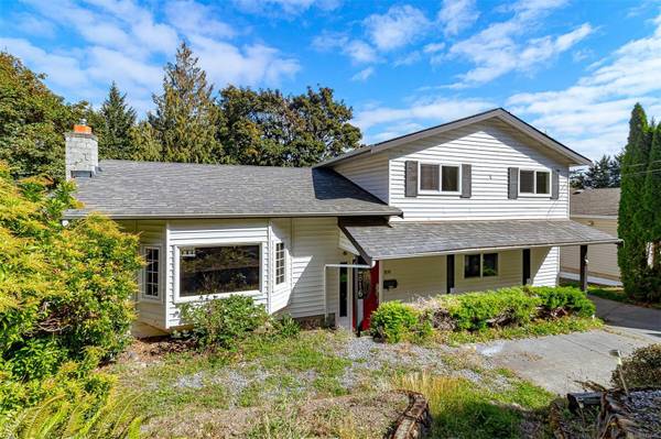 816 Drummond Way, Colwood, BC V9C 3R4