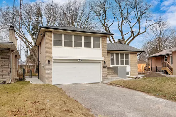 Toronto C14, ON M2M 2A3,6 Deering CRES #Bsmt