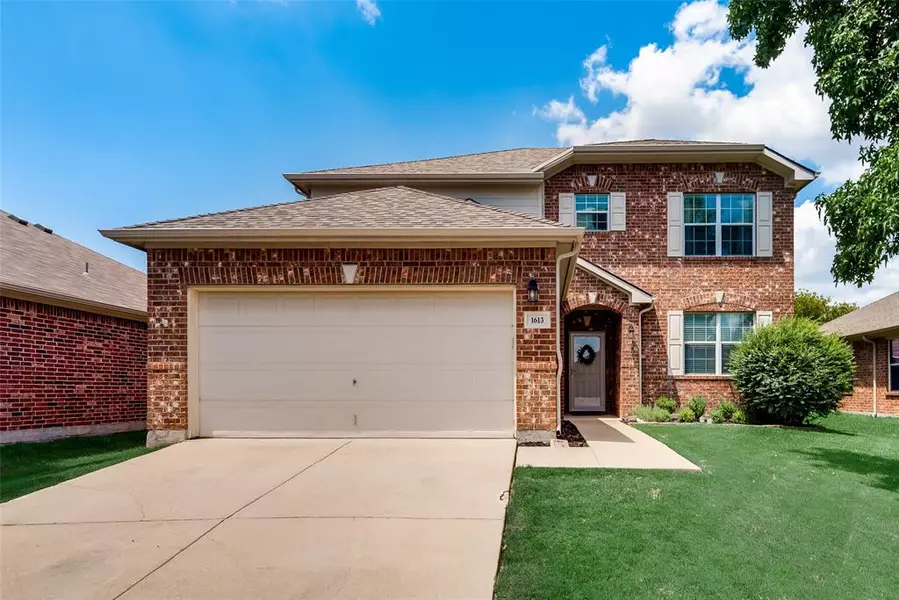 1613 Morning Dove, Aubrey, TX 76227