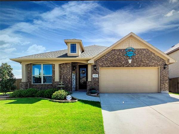 8908 Brantley Lane, Aubrey, TX 76227