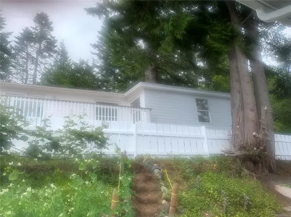 Sooke, BC V9Z 1E2,8177 West Coast Rd #6