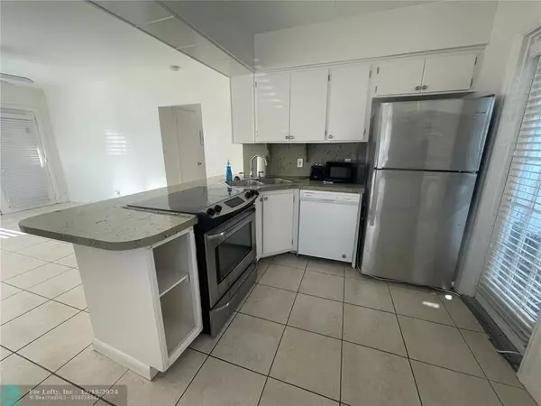 Fort Lauderdale, FL 33304,737 NE 16th Ave  #1