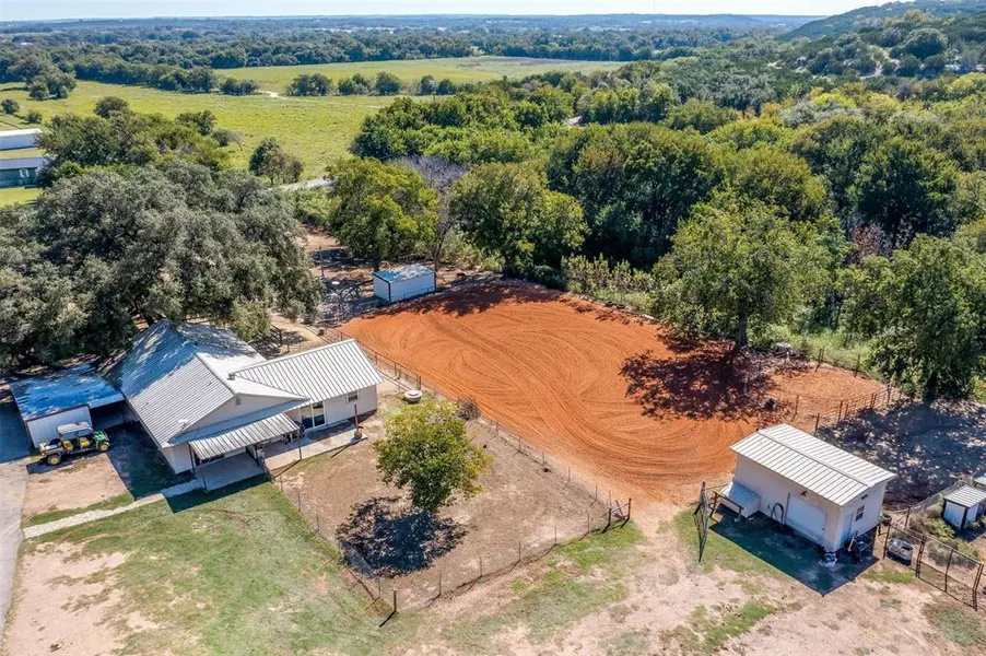 2061 County Road 302, Glen Rose, TX 76043