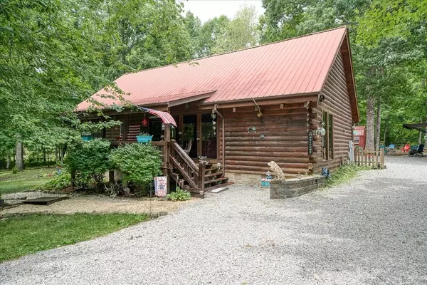 3045 Coon Hunter Lodge Rd, Jamestown, TN 38556