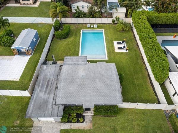 413 NE 23rd St, Wilton Manors, FL 33305