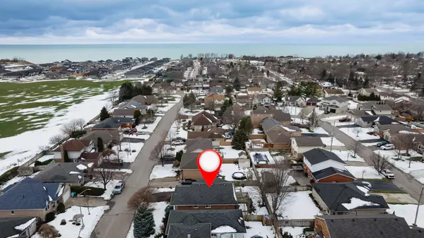 Goderich, ON N7A 4K8,48 Lee CRES