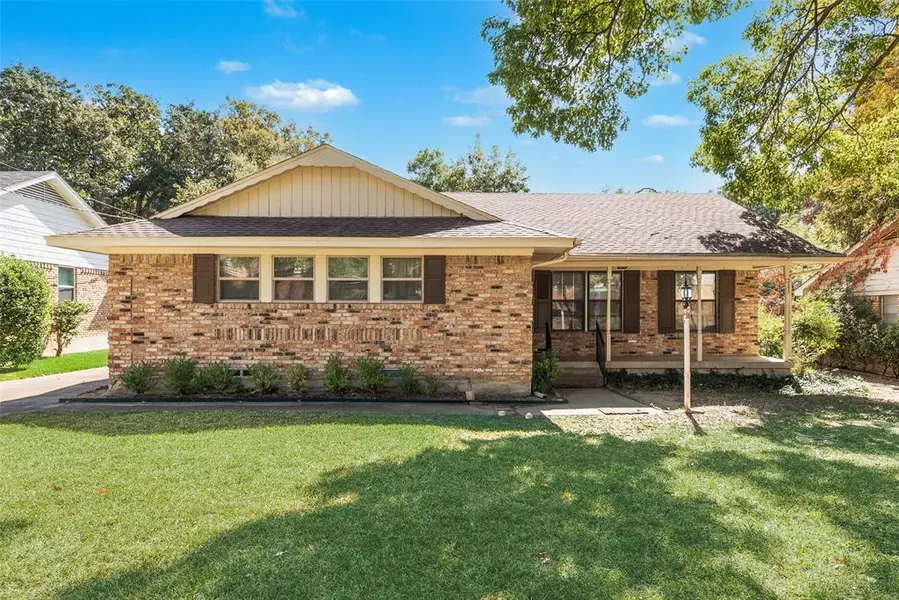 2304 Springhill Drive, Dallas, TX 75228