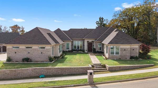 Tyler, TX 75703,2954 Crosslake Boulevard