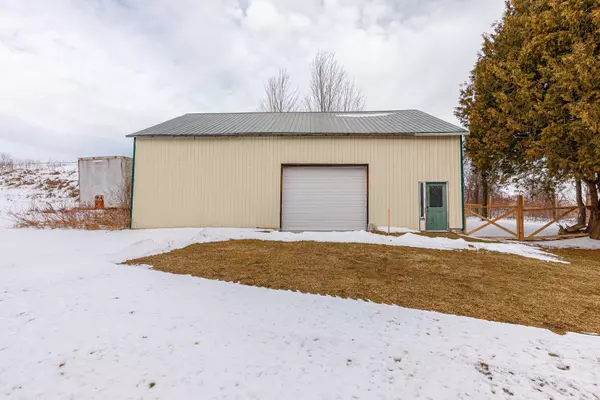 Meaford, ON N4L 1W5,158502 7TH Line