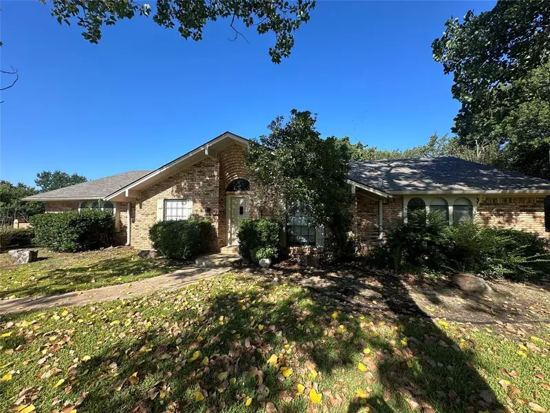 1606 Carriage Estates Road, Sherman, TX 75092