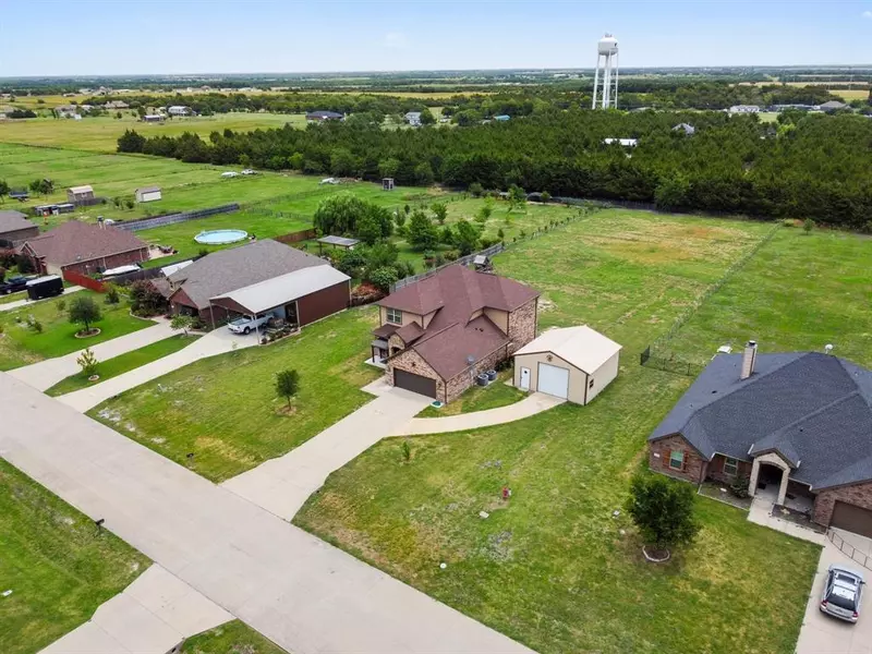 3229 Gunsmoke Drive, Farmersville, TX 75442