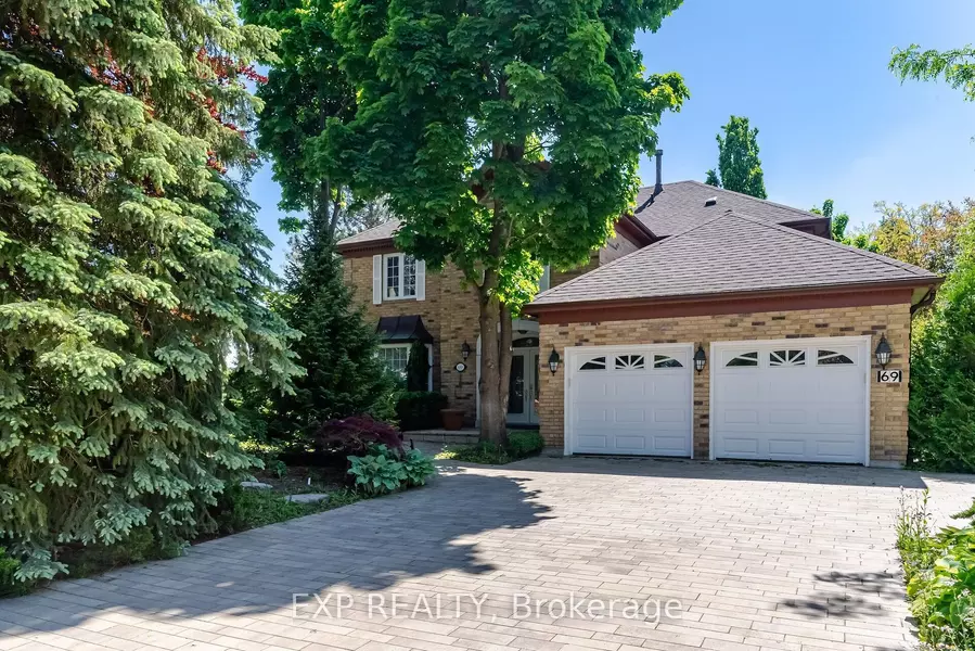 69 Kirkhill PL, Vaughan, ON L4L 7E5