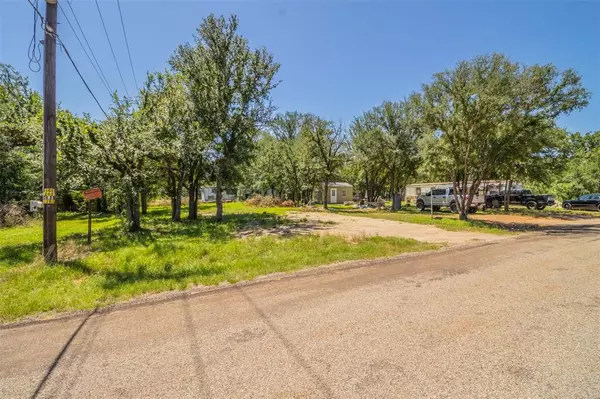 Granbury, TX 76048,2803 Cedarhill Street