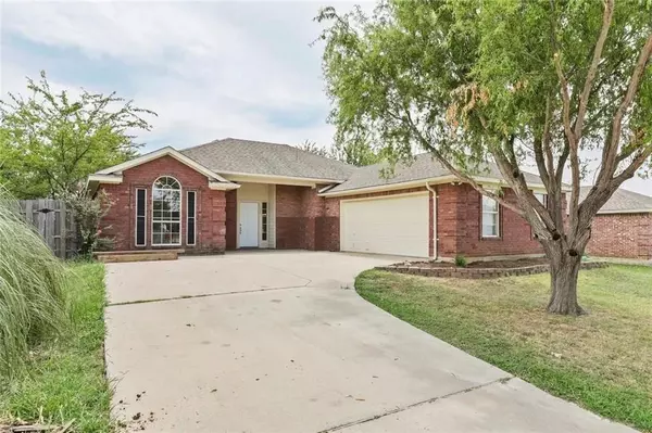 Krum, TX 76249,208 Cory Court