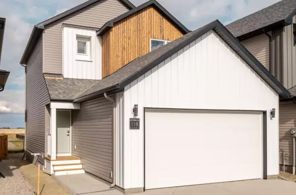 232 Blackwolf PL North, Lethbridge, AB T1H7J2