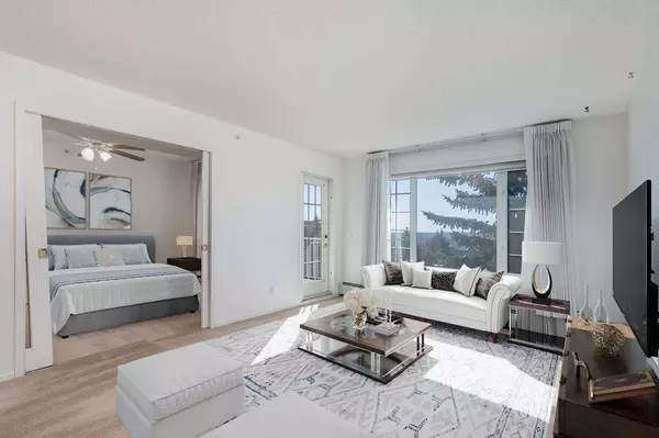 Calgary, AB T3H 3N7,1000 Sienna Park GN Southwest #1301