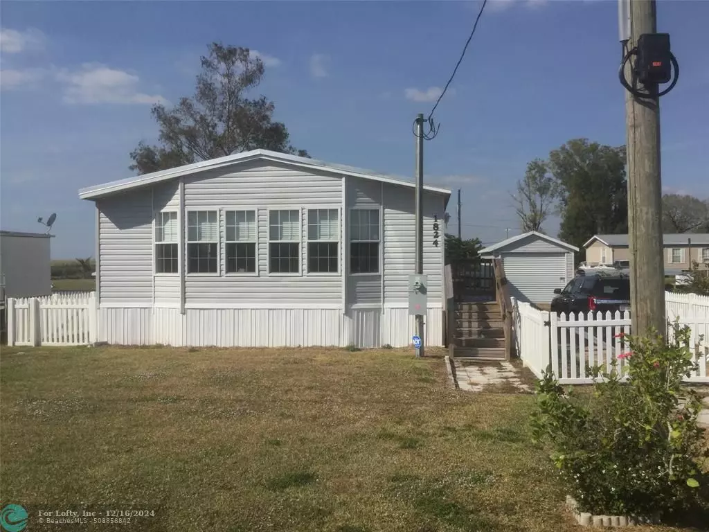 Moore Haven, FL 33471,1824 Riverside DR