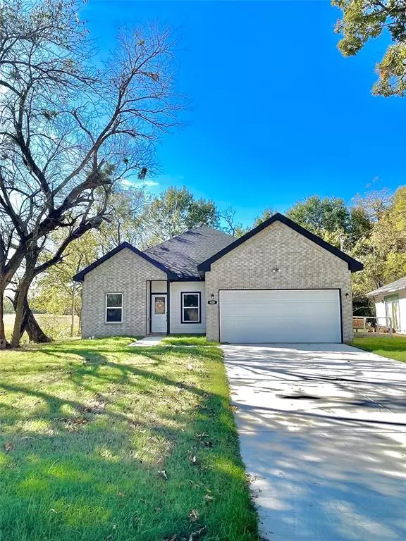 400 N Benton Street, Corsicana, TX 75110