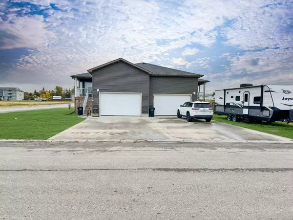 5215 52 ST, Valleyview, AB T0H3N0