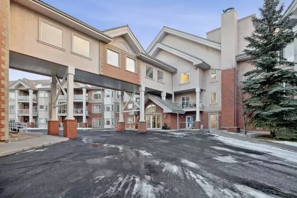 223 Tuscany Springs BLVD NW #124, Calgary, AB T3L2M2