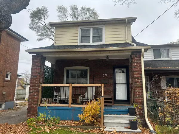 29 Syndicate AVE, Toronto W04, ON M6N 4M4