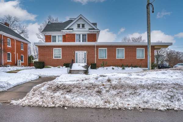 77 Montreal ST, Goderich, ON N7A 2G5