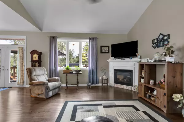 Lambton Shores, ON N0M 1B0,50 Fairview DR