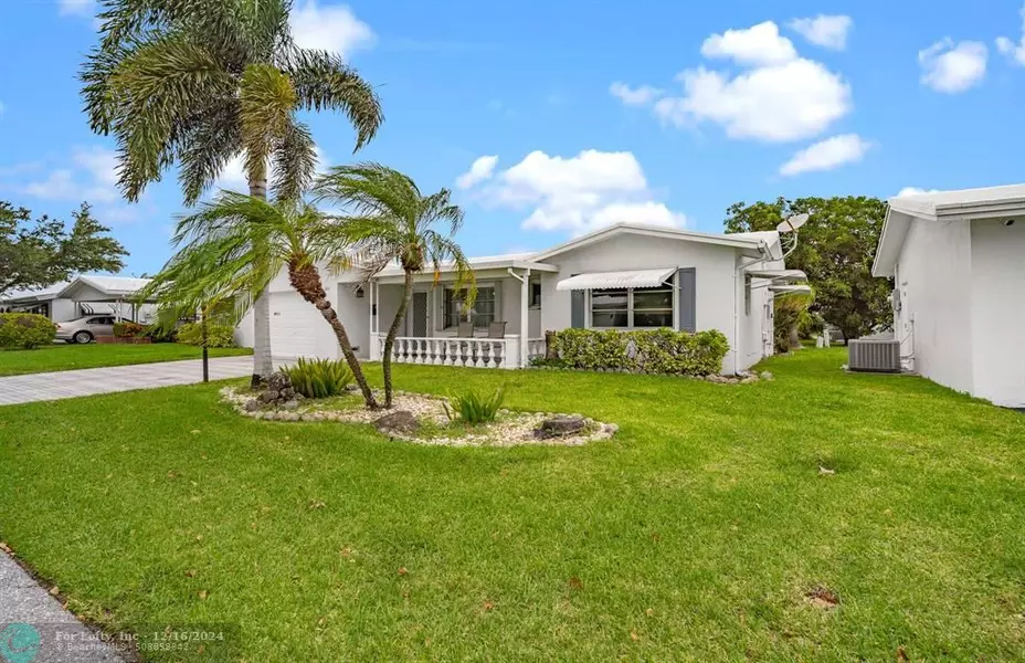 301 NW 25th Ct, Pompano Beach, FL 33064