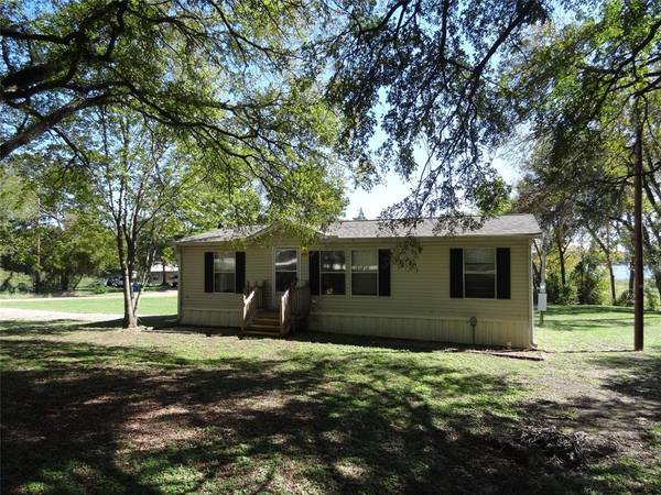 210 Overlook Trail, Gun Barrel City, TX 75156