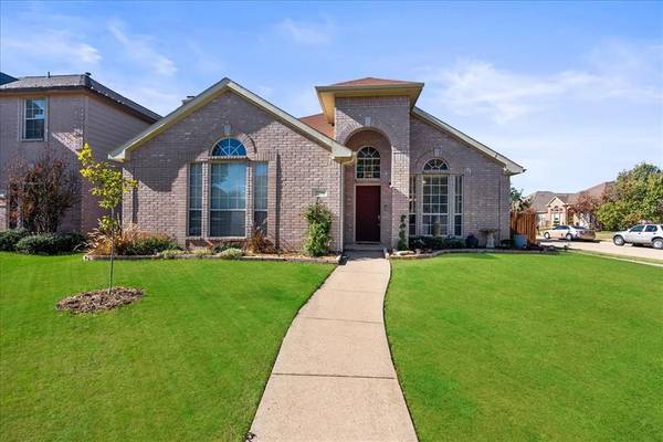 7791 Beaver Head Road, Fort Worth, TX 76137