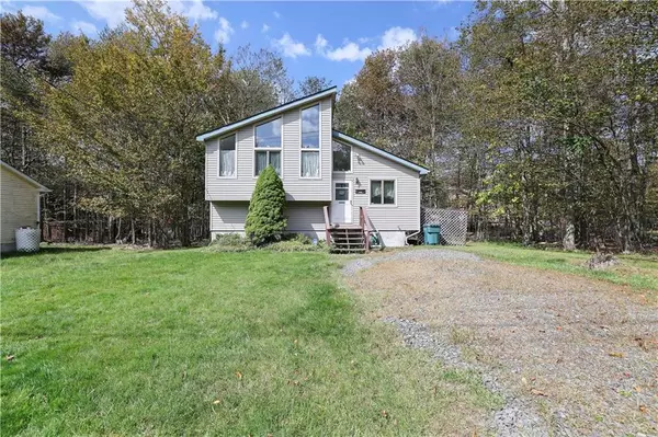 Tobyhanna Twp, PA 18466,1105 Knollwood Drive