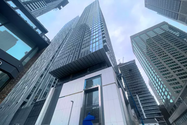 8 Cumberland ST #1207, Toronto C02, ON M4W 0B6