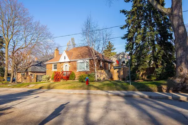 Oakville, ON L6K 2Z3,39 Brant ST