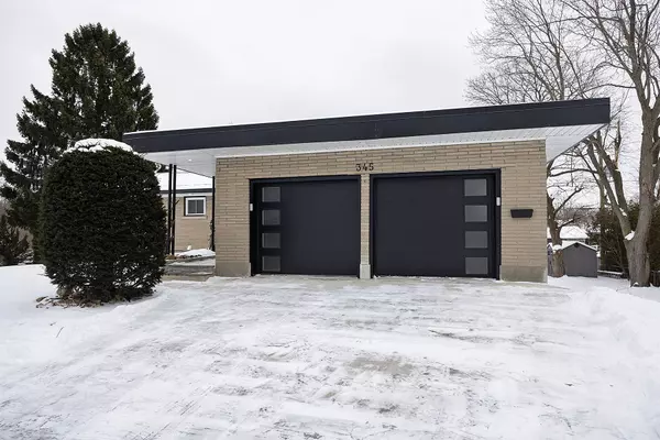 Leeds & Grenville, ON K7G 1P6,345 Elizabeth DR #2