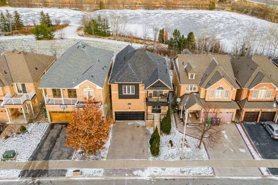 64 Spotted Owl CRES, Brampton, ON L7A 0K1